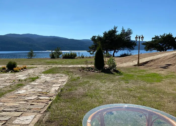 комплекс оазис 3* Доспат